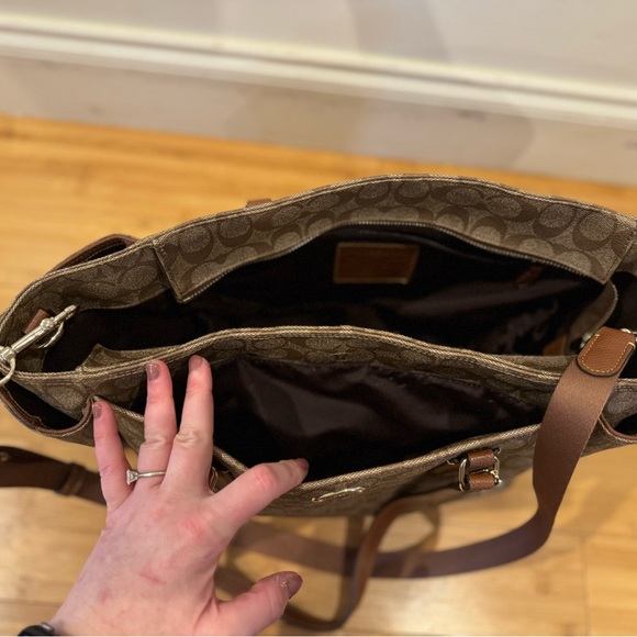 Coach diaper bag, like new - Picture 4 of 4